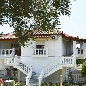 helen-apartments.albaniahotels.org/